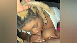 Καραϊβική κοπέλα παίρνει τα μεγάλα της βυζιά λατρευμένα και γαμημένα σε δημόσιο χώρο