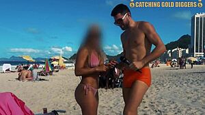 Amatør brasiliansk MILF bliver hentet og tager pik på stranden