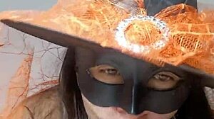 Tetangga saya Fetish penyihir Halloween mengambil giliran panas dengan video amatirnya